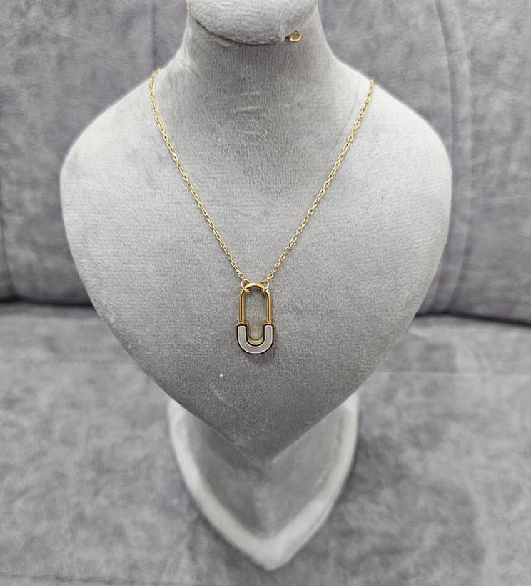 گردنبند زیبای قفل طلایی