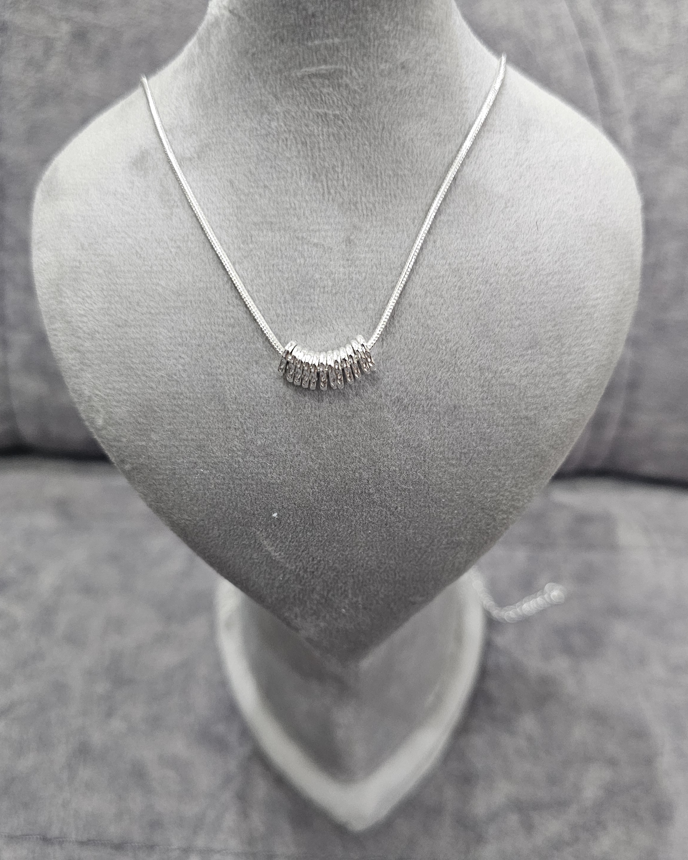 گردنبند مینیمال آبکاری نقره ۹۲۵🩶💎 نقره ای براق جذاب اینروزها 🩶آویدخت شاپ