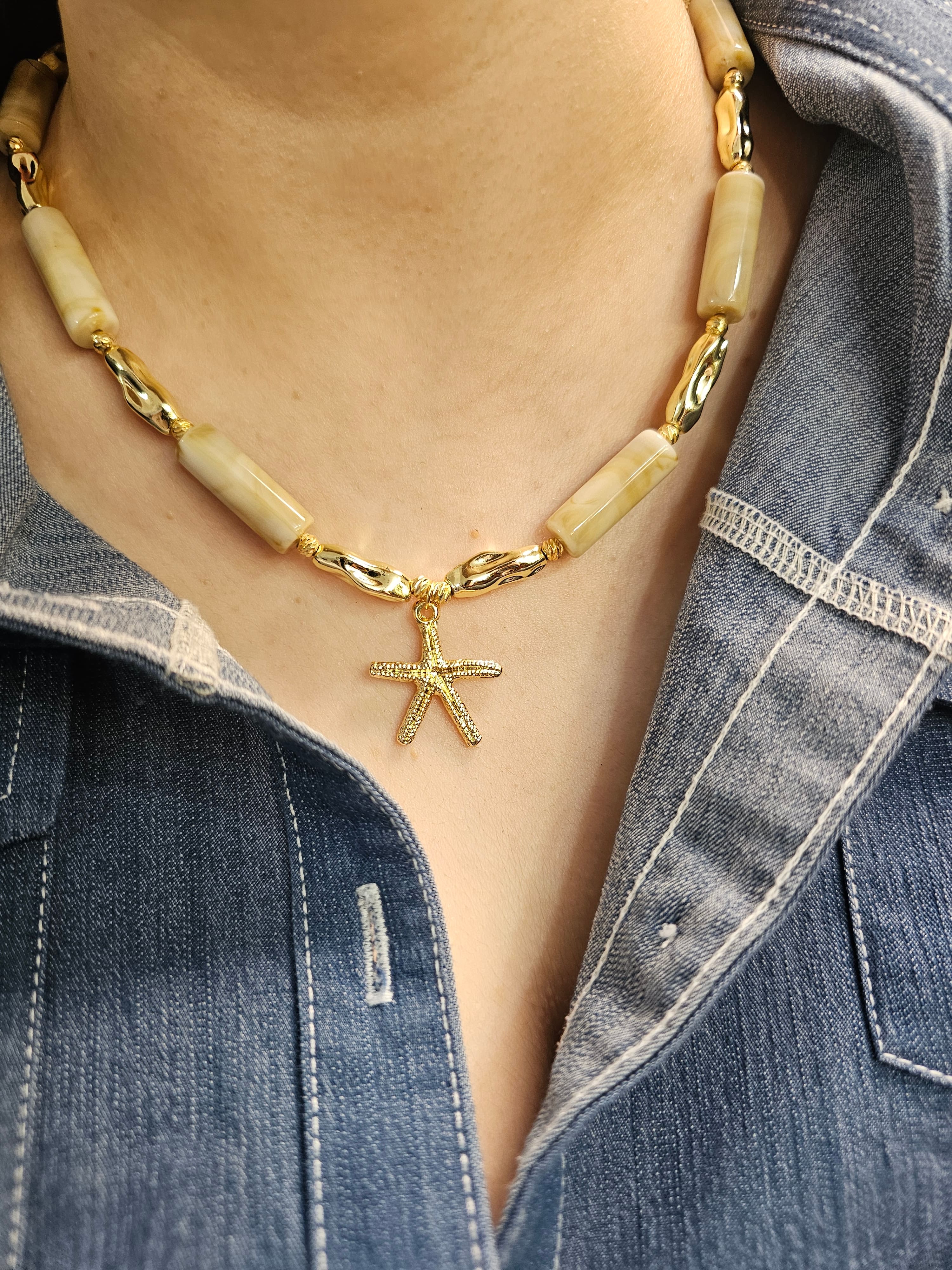 گردنبند میناکاری استخوانی رنگ 😍 استیل آبکاری قوی 💪  رنگ ثابت 💎آویدخت شاپ