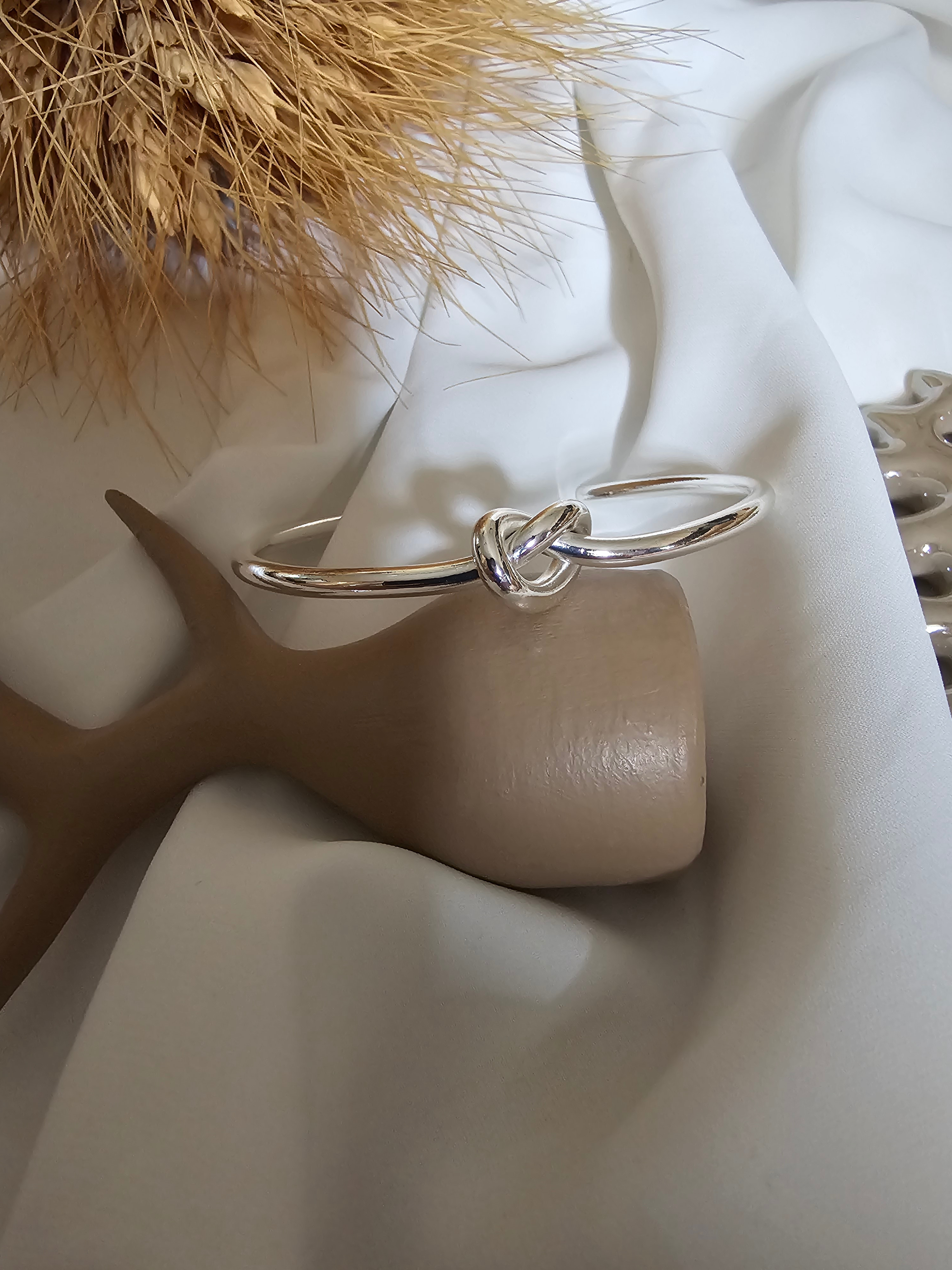 دستبند گره استیل رنگ ثابت با آبکاری قوی دستبند فری سایز